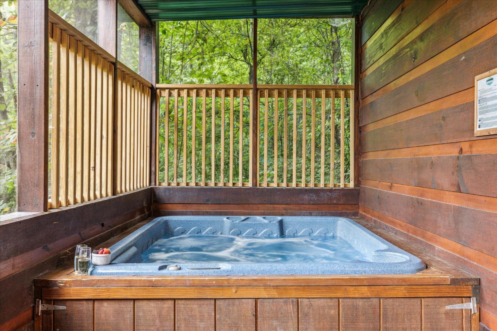 Brave Eagle Cabin Sevierville Esterno foto